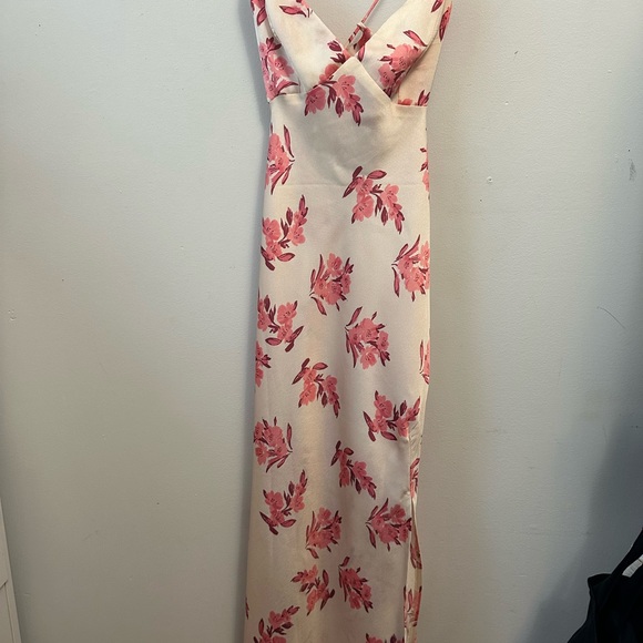 Princess Polly - GIGI MIDI SUN DRESS in CREAM / PINK FLORAL - Picture 3 of 7